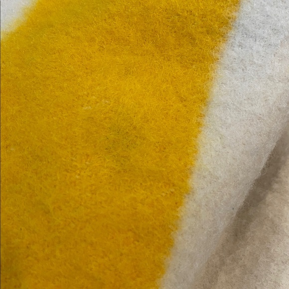 Hudson’s Bay Wool 4 Point Blanket with Iconic Multi Striped Pattern Vintage - Picture 4 of 5